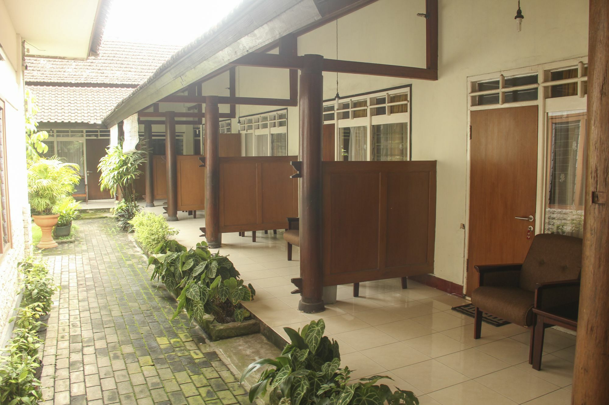 Reddoorz Plus @ Pejanggik Mataram Eksteriør bilde